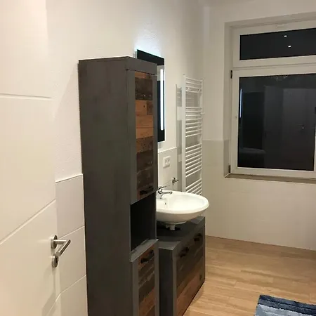 Mimalou Moebliertes In *